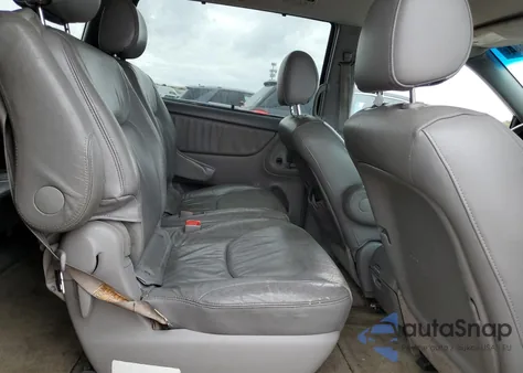 2005 Toyota Sienna Xle из США, поврежденный, VIN 5TDBA22C95S037884